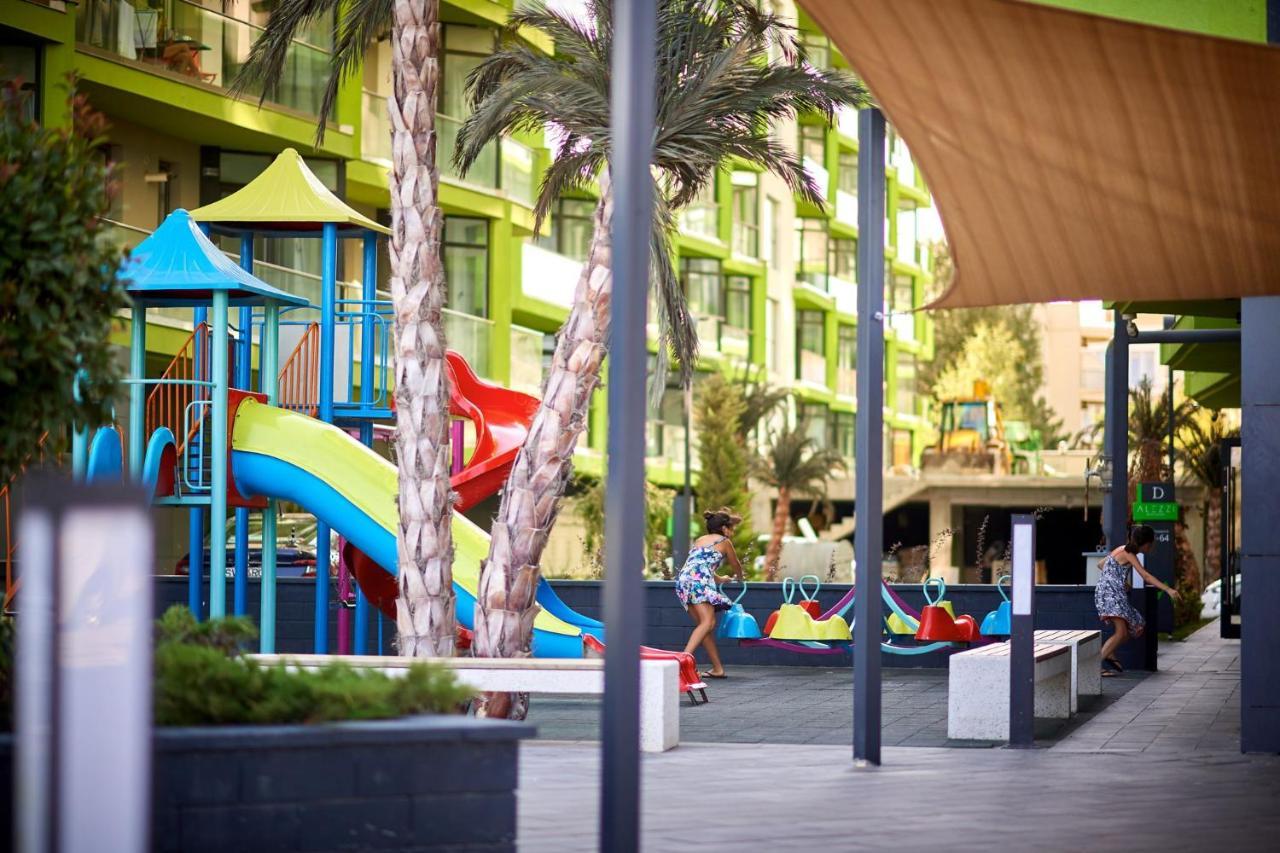 Cristalex Aparthotel & Spa Mamaia Nord Năvodari Eksteriør billede